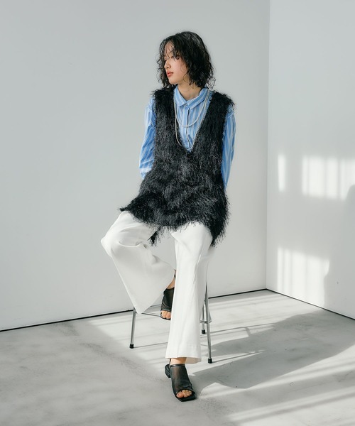 LEPSIM(レプシィム)の「フリンジスリットベストチュニック 324666(チュニック・レディース・ライトブルー/ブラック/アイボリー/ブラウン・FREE)」の12枚目の写真