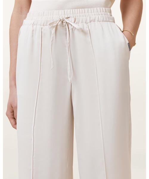 ALLSAINTS(オールセインツ)の「ALBA SATIN TROUSER | ALBA サテン トラウザー(その他パンツ・レディース・ホワイト系その他・S/M/XS)」の5枚目の写真