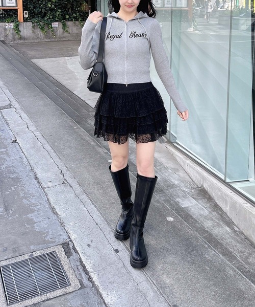 INGNI（イング）の「フロントジップロゴリブニットパーカー（パーカー・レディース・ホワイト×ブラック/ブラック×ホワイト/グレー系その他3・M）」の8枚目の写真