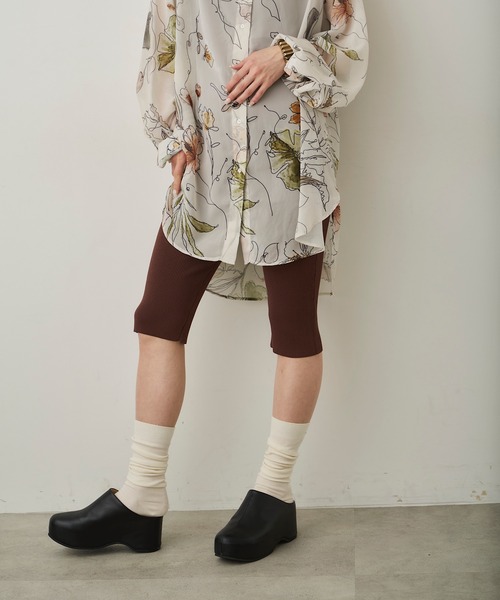 room153(ルームイチゴサン)の「スリムハーフレギンス【room153】(その他パンツ・レディース・ブラック/ブラウン/グレー/イエロー・FREE)」の7枚目の写真