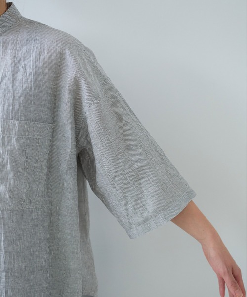 yuni(ユニ )の「バックスリットブラウス(シャツ/ブラウス・レディース・ブラック/グリーン/ネイビー/ブラウン/その他・FREE)」の10枚目の写真