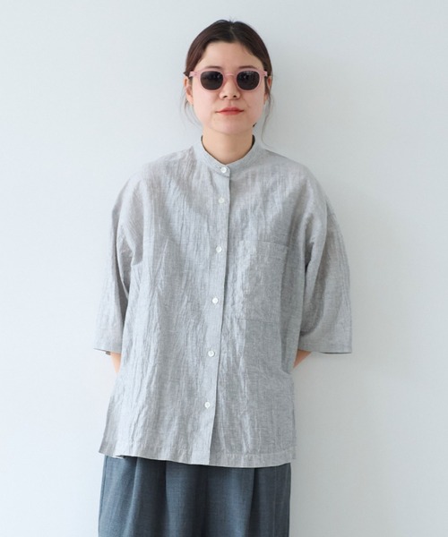 yuni(ユニ )の「バックスリットブラウス(シャツ/ブラウス・レディース・ブラック/グリーン/ネイビー/ブラウン/その他・FREE)」の19枚目の写真