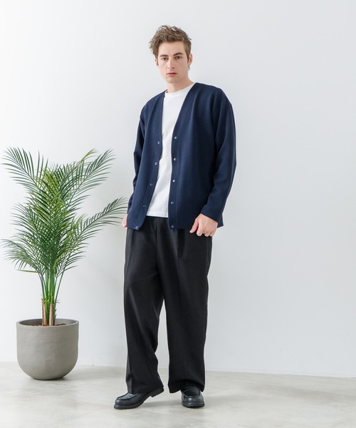 Blue Standard （ブルースタンダード）の「【Blue Standard:ブルースタンダード】ドライリップル ボタンカーディガン 吸水速乾 ストレッチ イージーケア さらさら快適（カーディガン/ボレロ・メンズ・ライトグレー/ブラック/ネイビー/ベージュ/チャコールグレー・MEDIUM/LARGE/X-LARGE）」の12枚目の写真