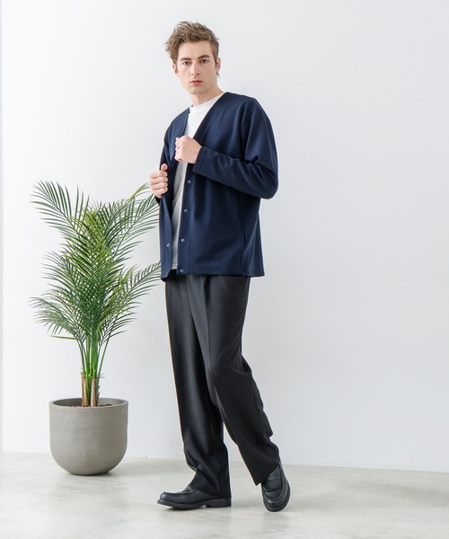 Blue Standard （ブルースタンダード）の「【Blue Standard:ブルースタンダード】ドライリップル ボタンカーディガン 吸水速乾 ストレッチ イージーケア さらさら快適（カーディガン/ボレロ・メンズ・ライトグレー/ブラック/ネイビー/ベージュ/チャコールグレー・MEDIUM/LARGE/X-LARGE）」の15枚目の写真