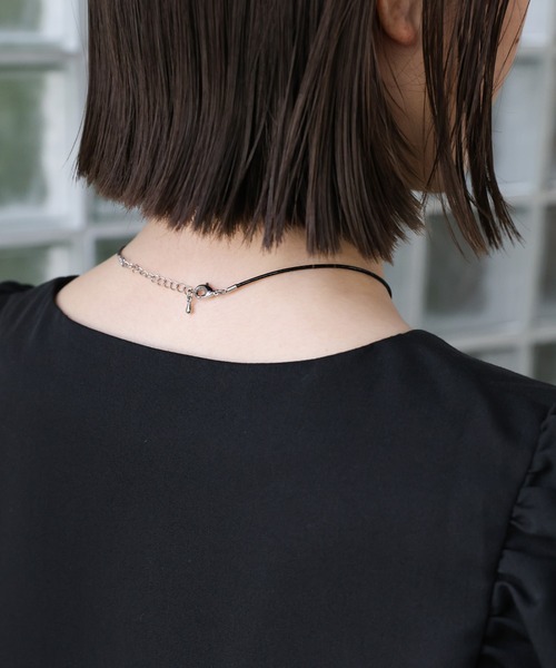 select MOCA（セレクトモカ）の「淡水パールメタルコーティングコードチョーカー（ネックレス・レディース・シルバー・FREE）」の8枚目の写真