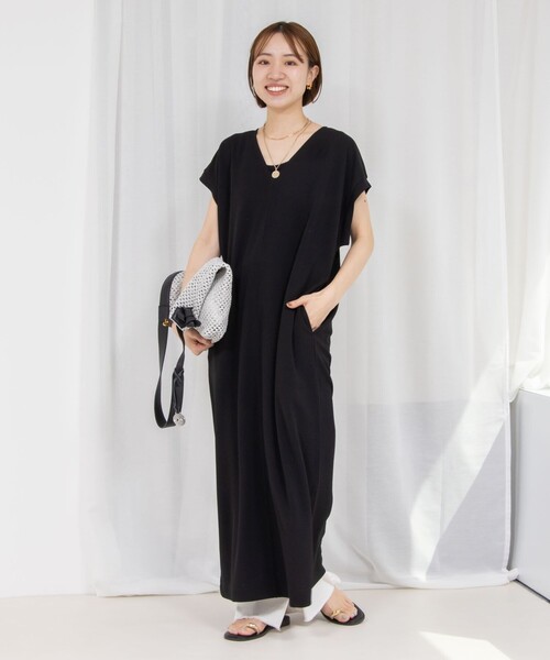 Rie Miller(リエミラー)の「《セットアップ対応》《手洗い可能》ダンボールジョーゼット袖リブマキシ丈ワンピース(ワンピース・レディース・オフホワイト/ブラック・38)」の11枚目の写真