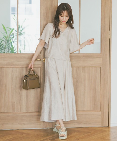 mysty woman(ミスティウーマン)の「楊柳オープンカラーシャツ 495792(シャツ/ブラウス・レディース・ベージュ/ブラック・FREE)」の5枚目の写真