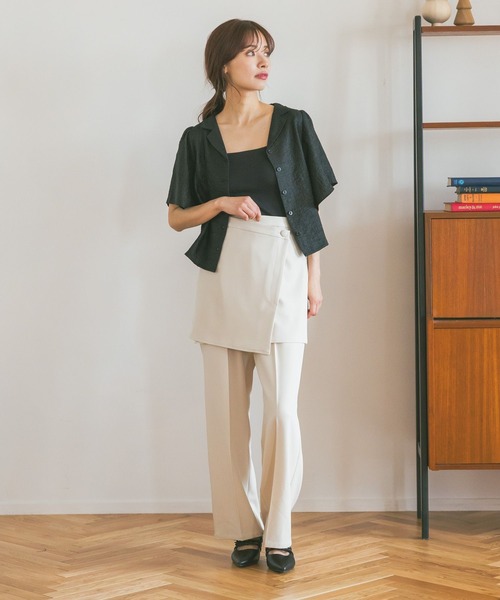 mysty woman(ミスティウーマン)の「楊柳オープンカラーシャツ 495792(シャツ/ブラウス・レディース・ベージュ/ブラック・FREE)」の9枚目の写真