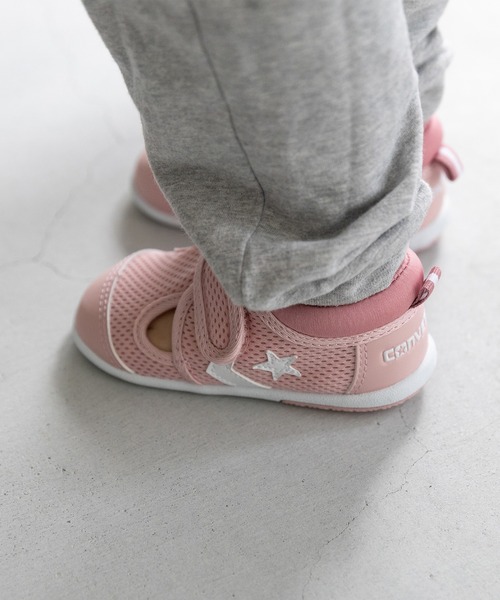 CONVERSE(コンバース)の「CONVERSE コンバース リトルサマー9 ベビー スニーカーサンダル(スニーカー・キッズ・ブラック/ピンク・12.5cm/14.5cm/13.5cm/11.5cm/14.0cm/15.0cm/13.0cm/12.0cm)」の7枚目の写真