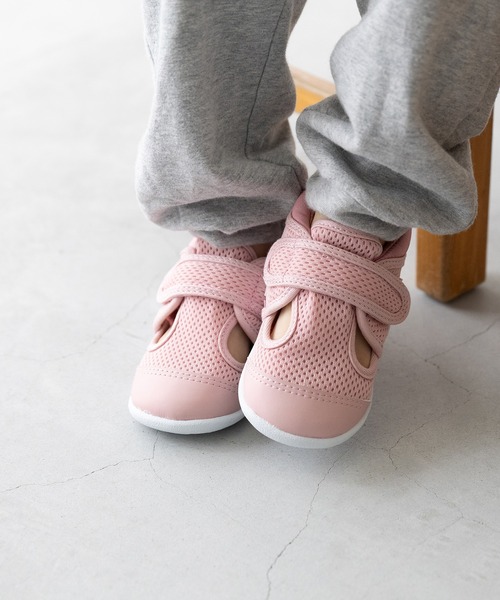 CONVERSE(コンバース)の「CONVERSE コンバース リトルサマー9 ベビー スニーカーサンダル(スニーカー・キッズ・ブラック/ピンク・12.5cm/14.5cm/13.5cm/11.5cm/14.0cm/15.0cm/13.0cm/12.0cm)」の4枚目の写真