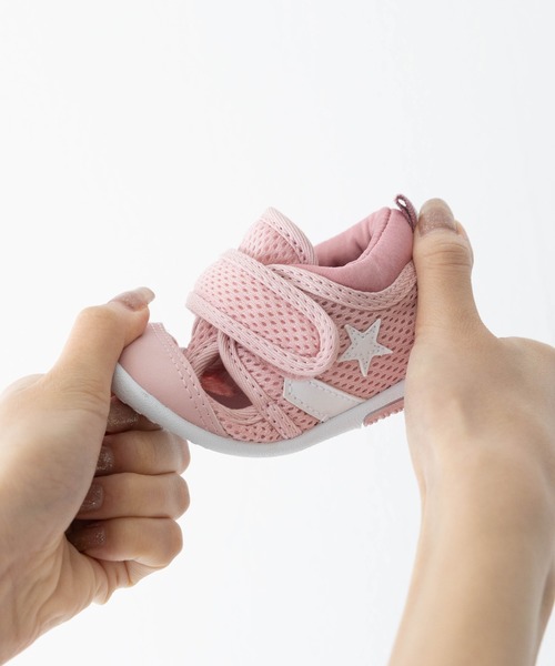 CONVERSE(コンバース)の「CONVERSE コンバース リトルサマー9 ベビー スニーカーサンダル(スニーカー・キッズ・ブラック/ピンク・12.5cm/14.5cm/13.5cm/11.5cm/14.0cm/15.0cm/13.0cm/12.0cm)」の12枚目の写真