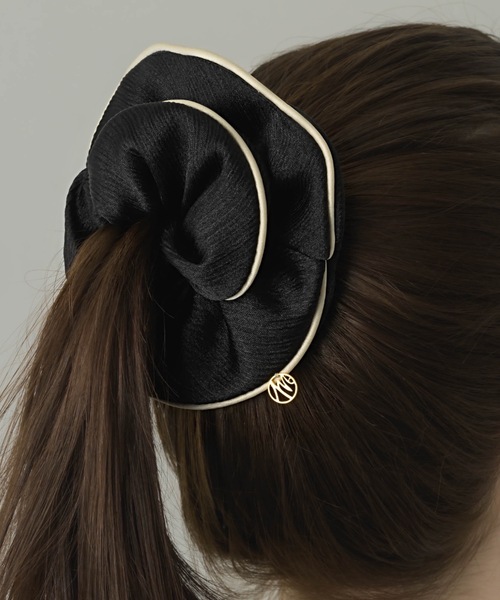 muku(ムク)の「CHOUCHOU/TWO TONE(シュシュ・レディース・アイボリー/ブラック・FREE)」の7枚目の写真