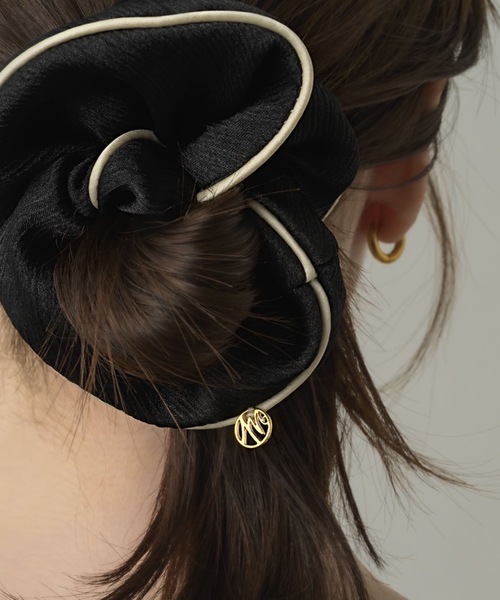 muku(ムク)の「CHOUCHOU/TWO TONE(シュシュ・レディース・アイボリー/ブラック・FREE)」の6枚目の写真