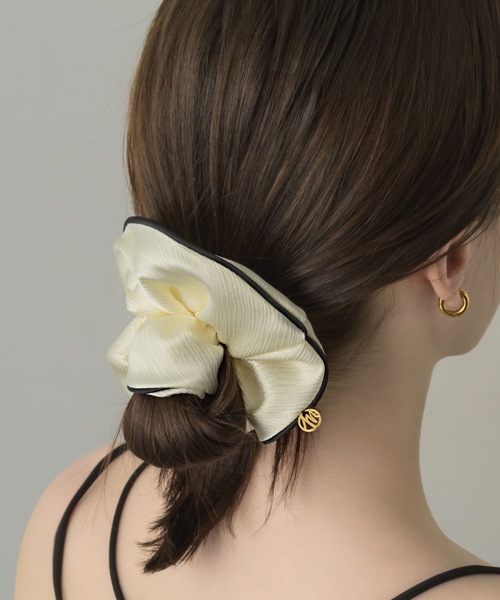 muku(ムク)の「CHOUCHOU/TWO TONE(シュシュ・レディース・アイボリー/ブラック・FREE)」の17枚目の写真