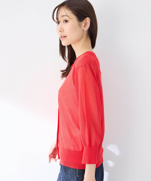 Petit Honfleur（プチオンフルール）の「クルーネックカーディガン（カーディガン/ボレロ・レディース・レッド/サックスブルー/ブラック・M/L）」の5枚目の写真