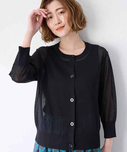 Petit Honfleur（プチオンフルール）の「クルーネックカーディガン（カーディガン/ボレロ・レディース・レッド/サックスブルー/ブラック・M/L）」の11枚目の写真