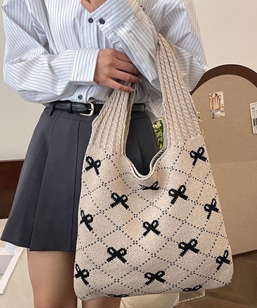 Per sist ence（パーシエンス）の「リボンニットトートバッグ（トートバッグ・レディース・ベージュ/ピンク/レッド/ブラック/ブラック×ピンク・ONE SIZE）」の17枚目の写真