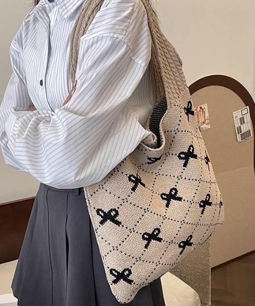 Per sist ence（パーシエンス）の「リボンニットトートバッグ（トートバッグ・レディース・ベージュ/ピンク/レッド/ブラック/ブラック×ピンク・ONE SIZE）」の16枚目の写真