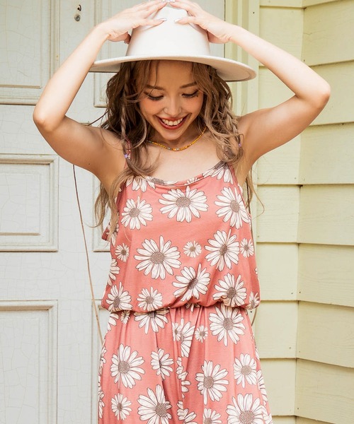 anap mimpi（アナップミンピ）の「デイジープリント リラックス キャミ オールインワン（サロペット/オーバーオール・レディース・ネイビー/テラコッタ/イエロー・FREE）」の9枚目の写真