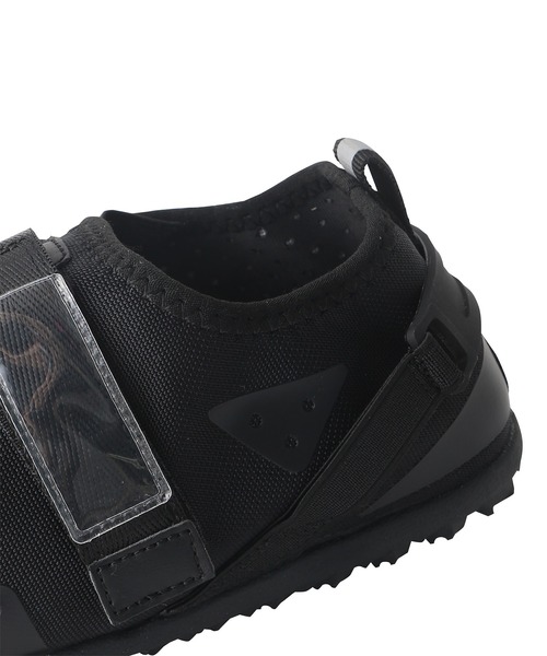 London Shoe Make(ロンドンシューメイク)の「【非常時も遊びもこの一足】防災×アウトドアシューズ / 難燃・防刃・踏み抜き防止仕様 / ADX-01(スリッポン・メンズ・ブラック/カーキ系・SMALL/LARGE/MEDIUM)」の15枚目の写真