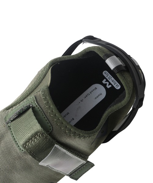 London Shoe Make(ロンドンシューメイク)の「【非常時も遊びもこの一足】防災×アウトドアシューズ / 難燃・防刃・踏み抜き防止仕様 / ADX-01(スリッポン・メンズ・ブラック/カーキ系・SMALL/LARGE/MEDIUM)」の3枚目の写真