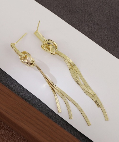 Miniministore(ミニミニストア)の「韓国風ロングチェーンピアス 揺れるピアス(ピアス(両耳用)・レディース・シルバー/ゴールド・FREE)」の14枚目の写真