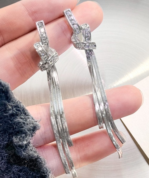 Miniministore(ミニミニストア)の「韓国風ロングチェーンピアス 揺れるピアス(ピアス(両耳用)・レディース・シルバー/ゴールド・FREE)」の6枚目の写真