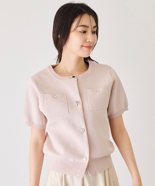 Jayro（ジャイロ）の「ビジューアソートボタン半袖カーディガン（カーディガン/ボレロ・レディース・ブラック/ホワイト系その他/ピンク・M）」の17枚目の写真