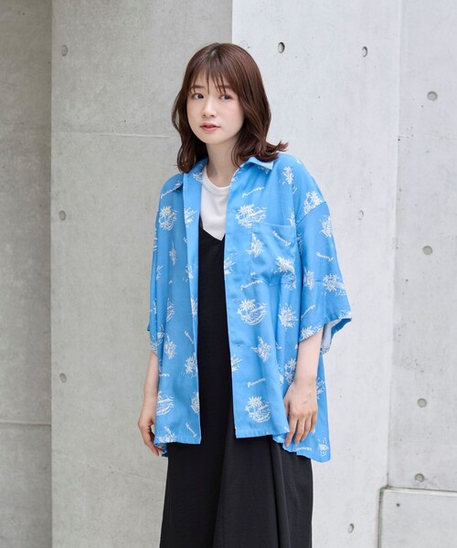 PENNEYS(ぺニーズ)の「PenneysHAWAII(ペニーズハワイ)別注トロピカル柄シャツ(シャツ/ブラウス・メンズ・ダークブラウン/ライトブルー・L/M/XL)」の8枚目の写真