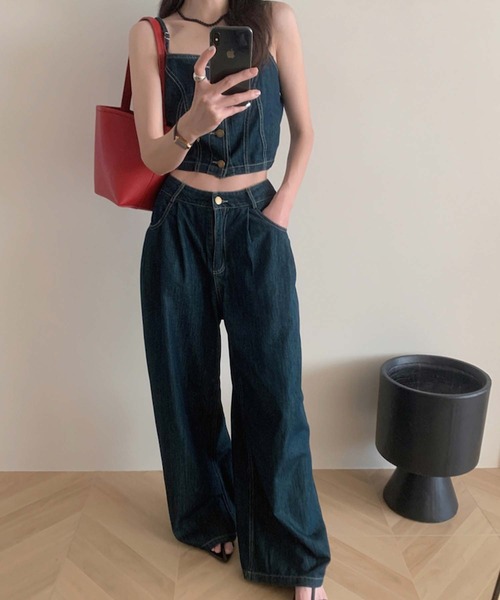 Girly Doll(ガーリードール)の「デニムセットアップ キャミソール×ワイドパンツ(セットアップ・レディース・ネイビー・L/M/S)」の14枚目の写真
