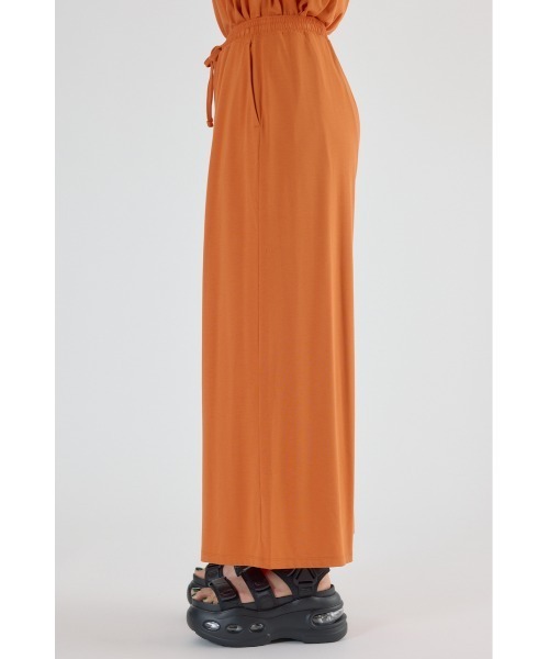 RODEO CROWNS WIDE BOWL（ロデオクラウンズワイドボウル）の「T/F リラックスパンツ（その他パンツ・レディース・ブラック/サックスブルー/ダークオレンジ・FREE）」の8枚目の写真