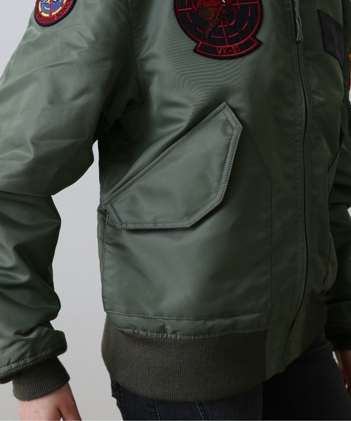 フライトＵＰ TOP GUN（トップガン）の「CWU 36P VX-31 / フライトジャケット