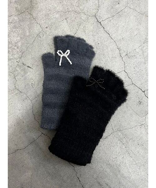 EMODA（エモダ）の「ストライプフィンガーレスグローブ（手袋・レディース・グレー/ブラック・FREE）」の3枚目の写真