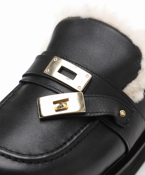 journal standard L'essage(ジャーナルスタンダードレサージュ)の「【CAMINANDO/カミナンド】SHEARING BACKLE SANDALS:サンダル(サンダル・レディース・ブラック・6/7/XX-SMALL/9)」の10枚目の写真