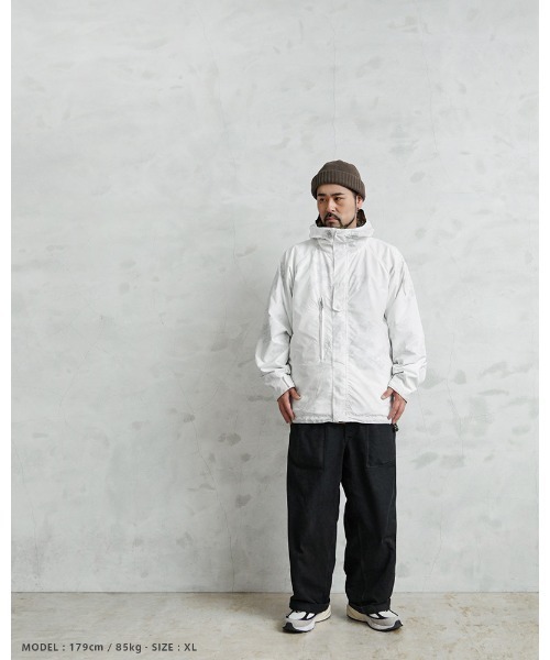 MILITARY(ミリタリー)の「実物 新品 デッドストック イタリア軍 WATERPROOF リバーシブルジャケット ベジタトカモ&スノーカモ(ミリタリージャケット・メンズ・その他・M/L/XL/XXL)」の16枚目の写真