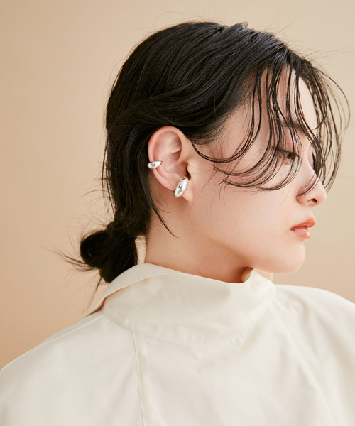 ADAM ET ROPE'（アダムエロペ）の「【公式サイト・直営店舗限定】［ibipio］chubby set earcuff（イヤリング・レディース・シルバー・FREE）」の4枚目の写真