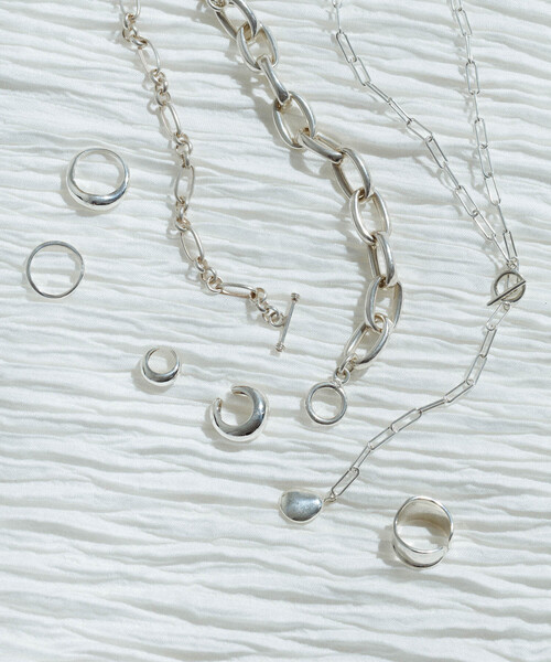 ADAM ET ROPE'（アダムエロペ）の「【公式サイト・直営店舗限定】［ibipio］chubby set earcuff（イヤリング・レディース・シルバー・FREE）」の12枚目の写真