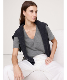 Banana Republic（バナナリパブリック）の「オーバーサイズ コットン シルク Vネックtシャツ（Tシャツ/カットソー）」