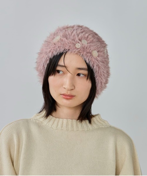 OVERRIDE(オーバーライド)の「OVERRIDE KNIT FURRY BUTTON WATCH / オーバーライド(ニットキャップ/ビーニー・レディース・ライトブルー/ベージュ/ピンク・57~59cm)」の3枚目の写真