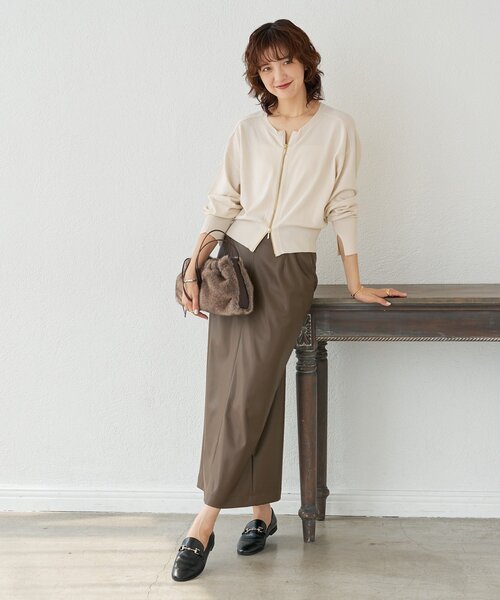 RIVE DROITE(リヴドロワ)の「【大人のこなれ感】ZIPニットカーディガン(カーディガン/ボレロ・レディース・ブラック/ブラウン/ピンク/ホワイト系その他・FREE)」の12枚目の写真