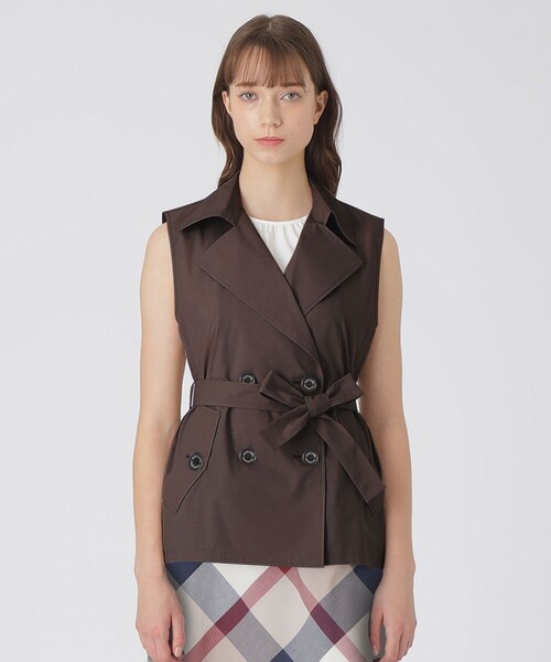 BLUE LABEL CRESTBRIDGE（ブルーレーベルクレストブリッジ）の「【接触冷感】【吸水速乾】クールドライジレ（ベスト・レディース・ブラック/ベージュ/ブラウン・38）」の3枚目の写真