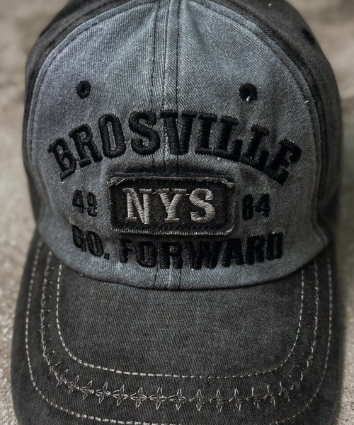 CALIFORNIA OUTFITTERS（カリフォルニア アウトフィッターズ）の「7E21 ヴィンテージウォッシュ風 NYSキャップ（キャップ・メンズ・ベージュ/ブラック/ワインレッド/グリーン・ONESIZE）」の5枚目の写真