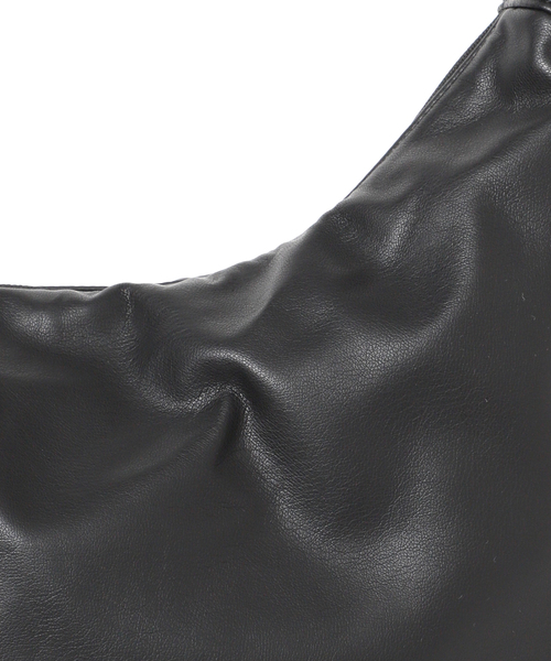BAICYCLON by Bagjack(バイシクロン バイ バグジャック)の「【BAICYCLON by bagjack 】別注 フェイクレザー ショルダーバッグ(ショルダーバッグ・メンズ・ブラック・FREE)」の7枚目の写真