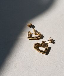 LANVIN en Bleu（ランバンオンブルー）の「クリスタルハートピアス（ピアス（両耳用））」