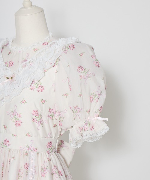 Fiorforte（フィオルフォルテ）の「Ribbon rose garden onepiece（ワンピース・レディース・ホワイト/ピンク・FREE）」の10枚目の写真