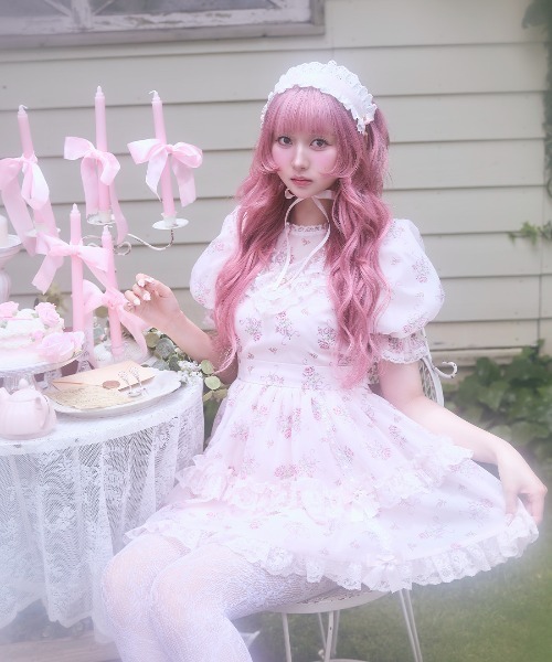 Fiorforte(フィオルフォルテ)の「Ribbon rose garden onepiece(ワンピース・レディース・ホワイト/ピンク・FREE)」の18枚目の写真