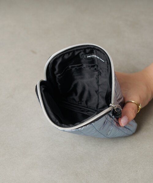 BIRTHDAY BAR（バースデイバー）の「Metallic　キルティングスクエアポーチ（ポーチ・レディース・ピンクゴールド/ブルー・0）」の11枚目の写真