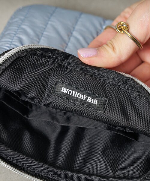 BIRTHDAY BAR（バースデイバー）の「Metallic　キルティングスクエアポーチ（ポーチ・レディース・ピンクゴールド/ブルー・0）」の14枚目の写真