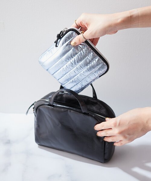 BIRTHDAY BAR（バースデイバー）の「Metallic　キルティングスクエアポーチ（ポーチ・レディース・ピンクゴールド/ブルー・0）」の15枚目の写真