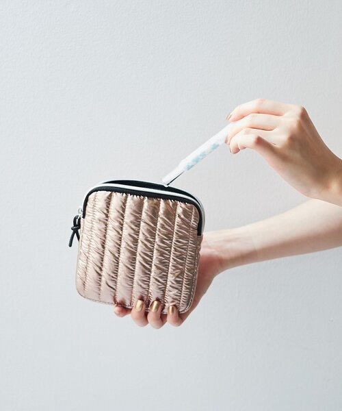 BIRTHDAY BAR（バースデイバー）の「Metallic　キルティングスクエアポーチ（ポーチ・レディース・ピンクゴールド/ブルー・0）」の20枚目の写真